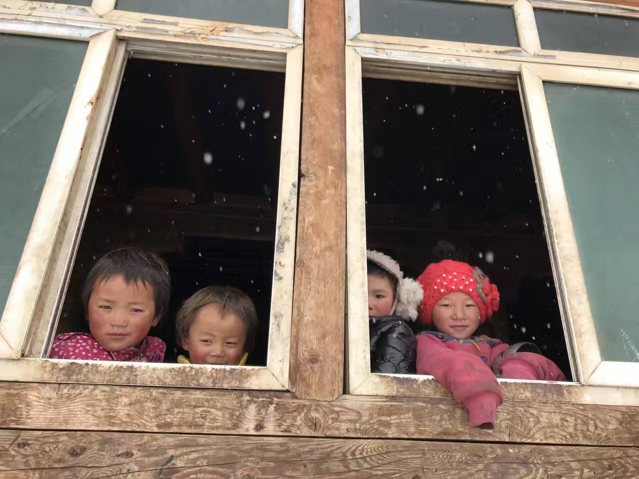 大发在线登录官网-大发(中国)公益回顾丨家国同欢月同圆 温暖满载甘孜州(图9)